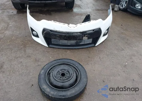 2015 Toyota Corolla S из США, поврежденный, VIN 5YFBURHE6FP264131